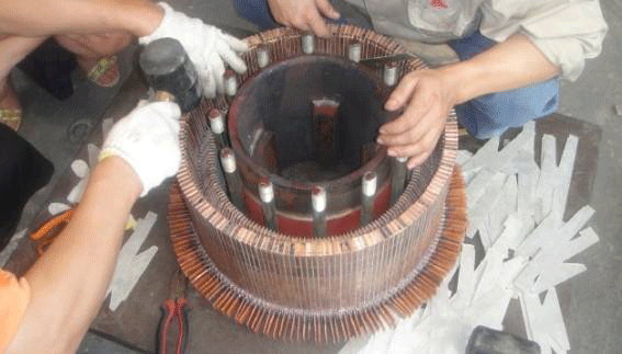 为什么西安泰富西玛直流电机的换向器会引起环形火?